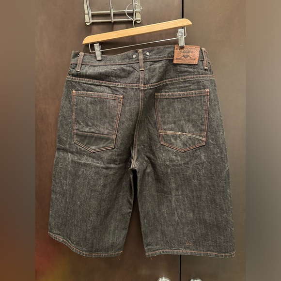 G-Unit waxed/indigo washed Jean shorts - Picture 5 of 5